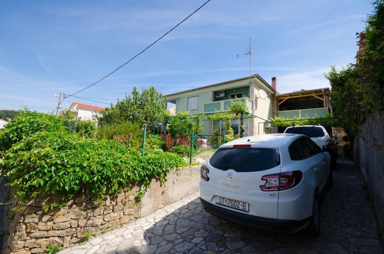 Apartments Ruzica Banjol ภายนอก รูปภาพ